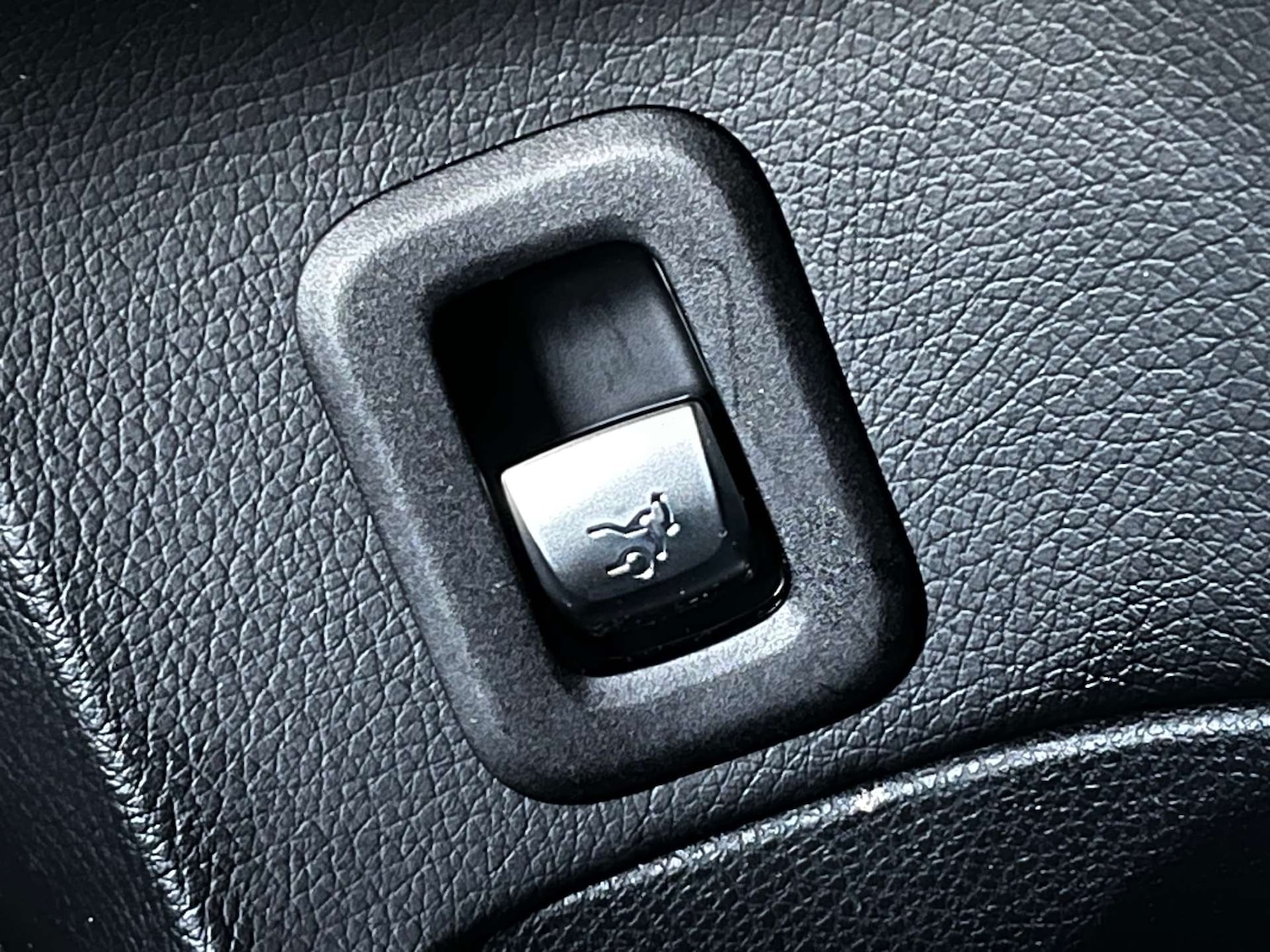 Used Mercedes-Benz C Class 2019 for sale - 77148645: Photo 80