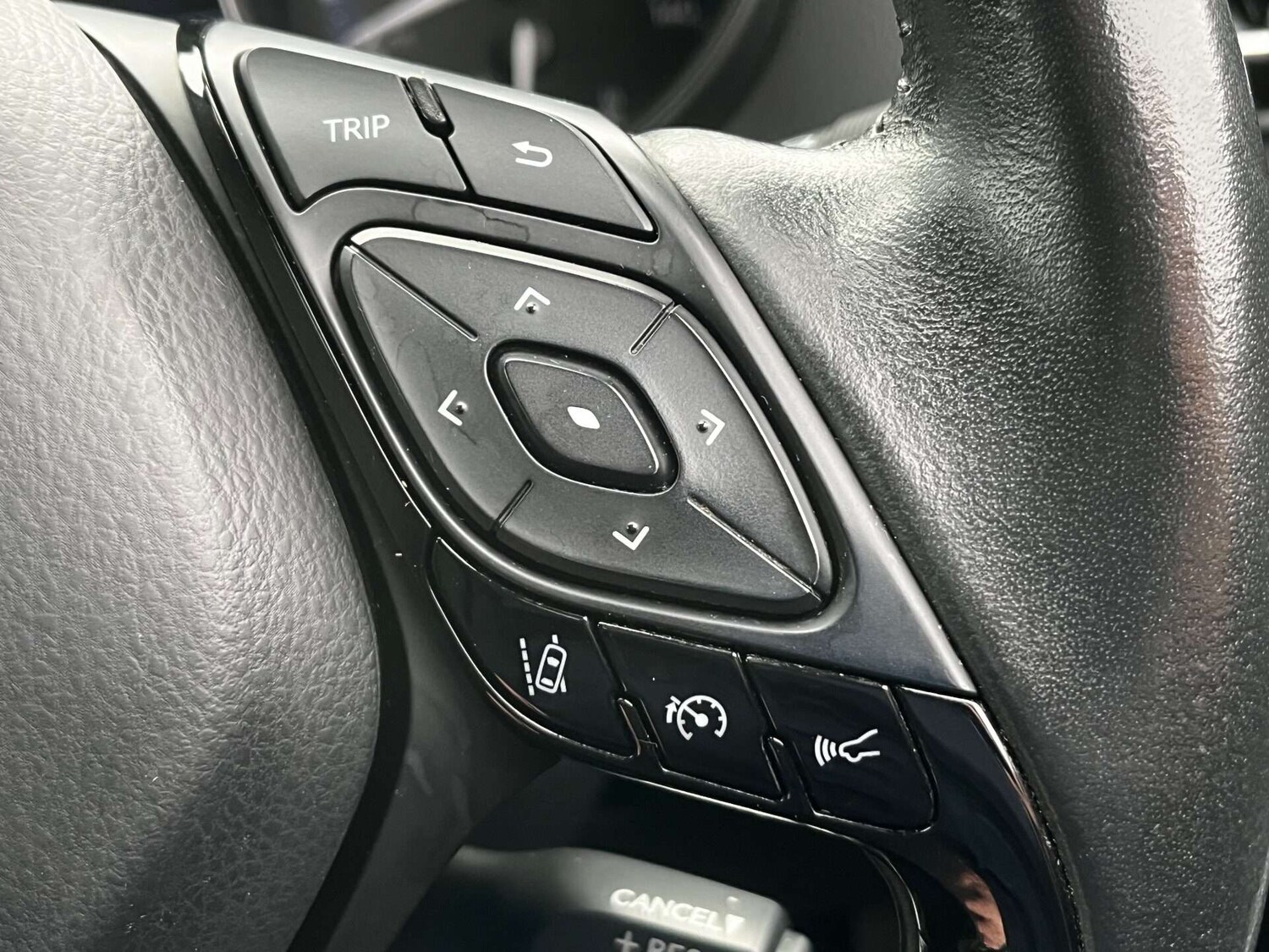 Used Toyota C-HR 2021 for sale - 76957756: Photo 52