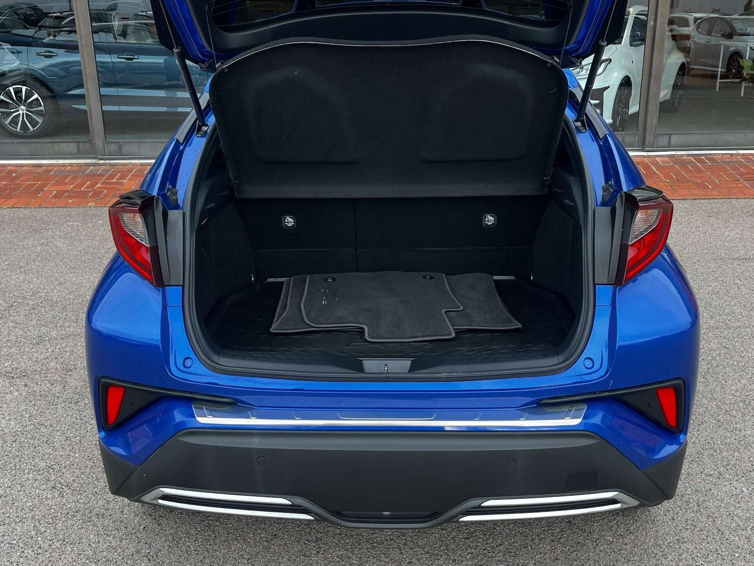 Used Toyota C-HR 2021 for sale - 76957756: Photo 63