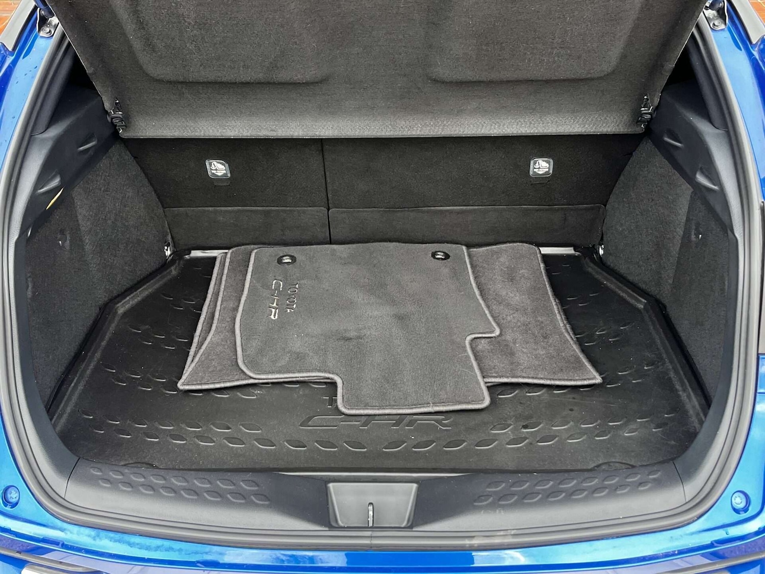 Used Toyota C-HR 2021 for sale - 76957756: Photo 64