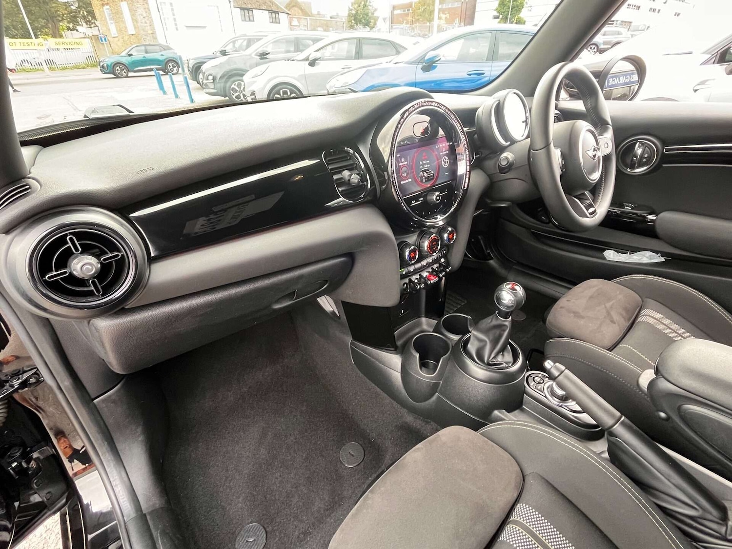 Used MINI Hatch 2022 for sale - 76905353: Photo 17