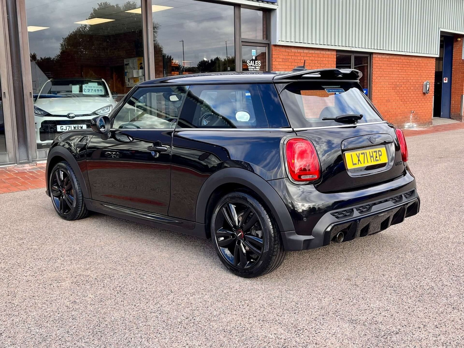 Used MINI Hatch 2022 for sale - 76905353: Photo 9