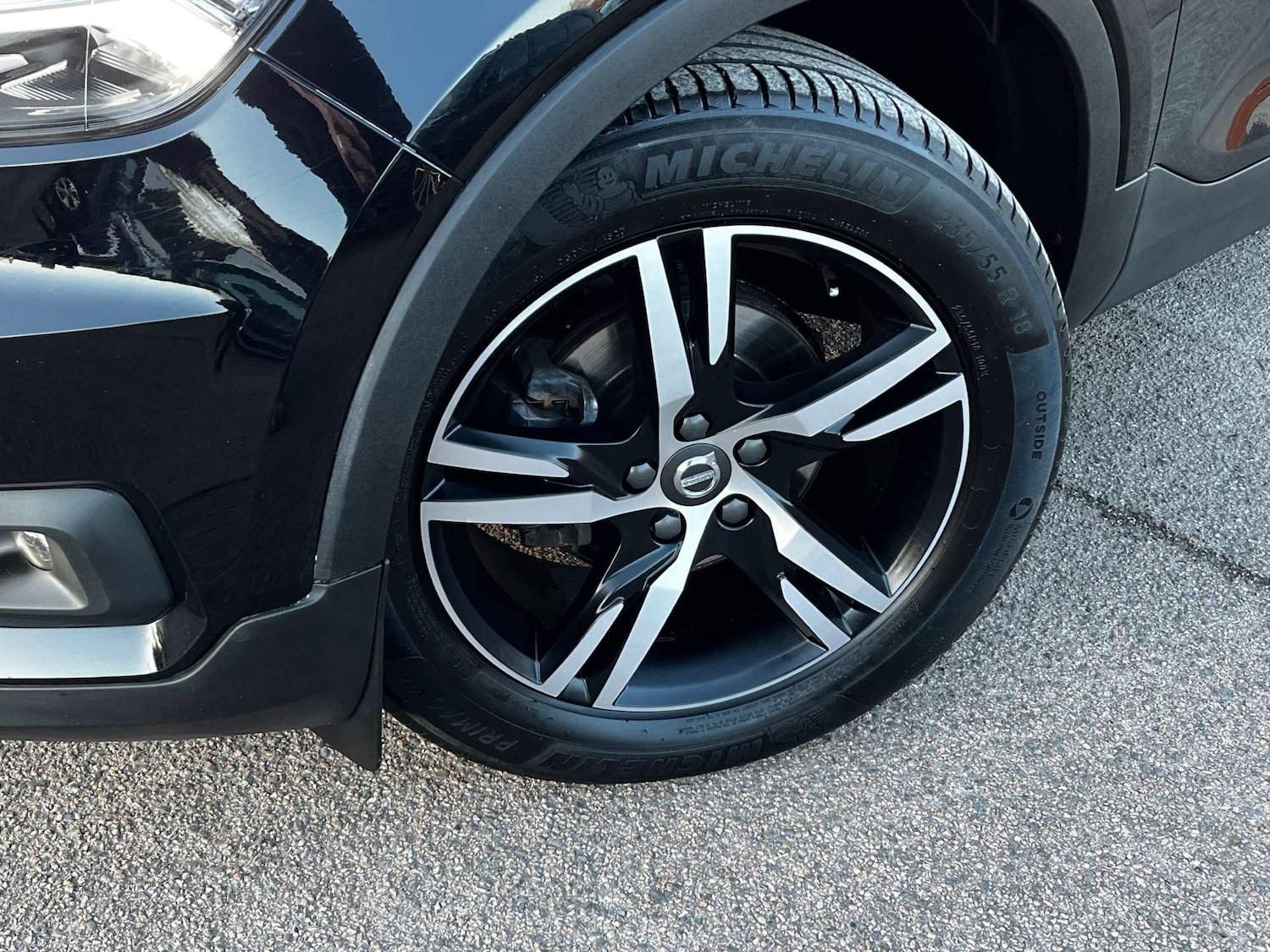 Used Volvo XC40 2020 for sale - 77195873: Photo 3