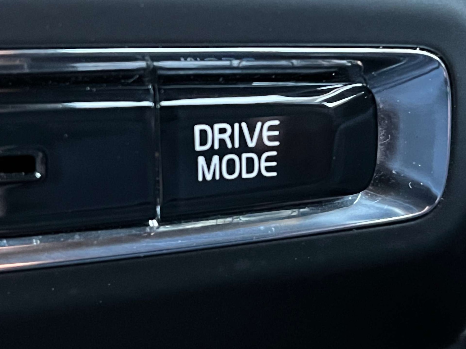 Used Volvo XC40 2020 for sale - 77195873: Photo 42