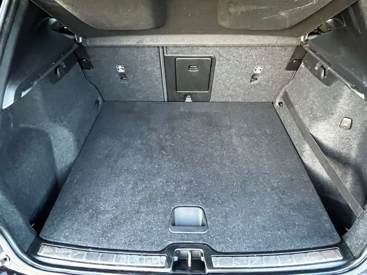 Used Volvo XC40 2020 for sale - 77195873: Photo 58