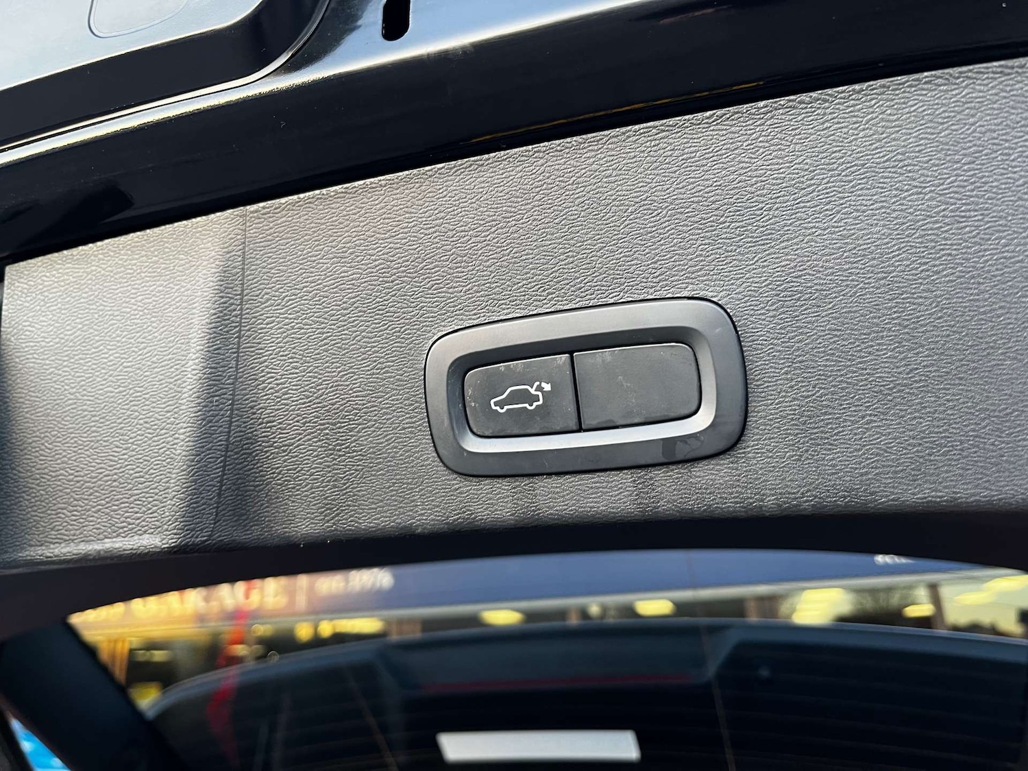 Used Volvo XC40 2020 for sale - 77195873: Photo 61