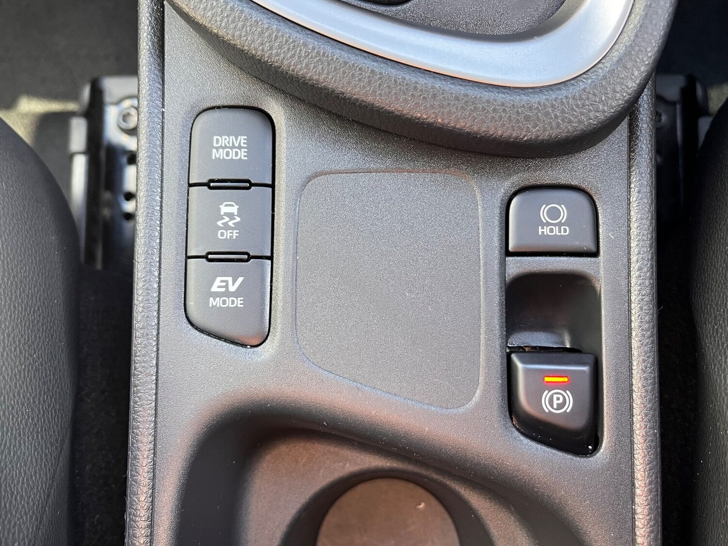 Used Toyota Yaris Cross 2022 for sale - 76352366: Photo 54