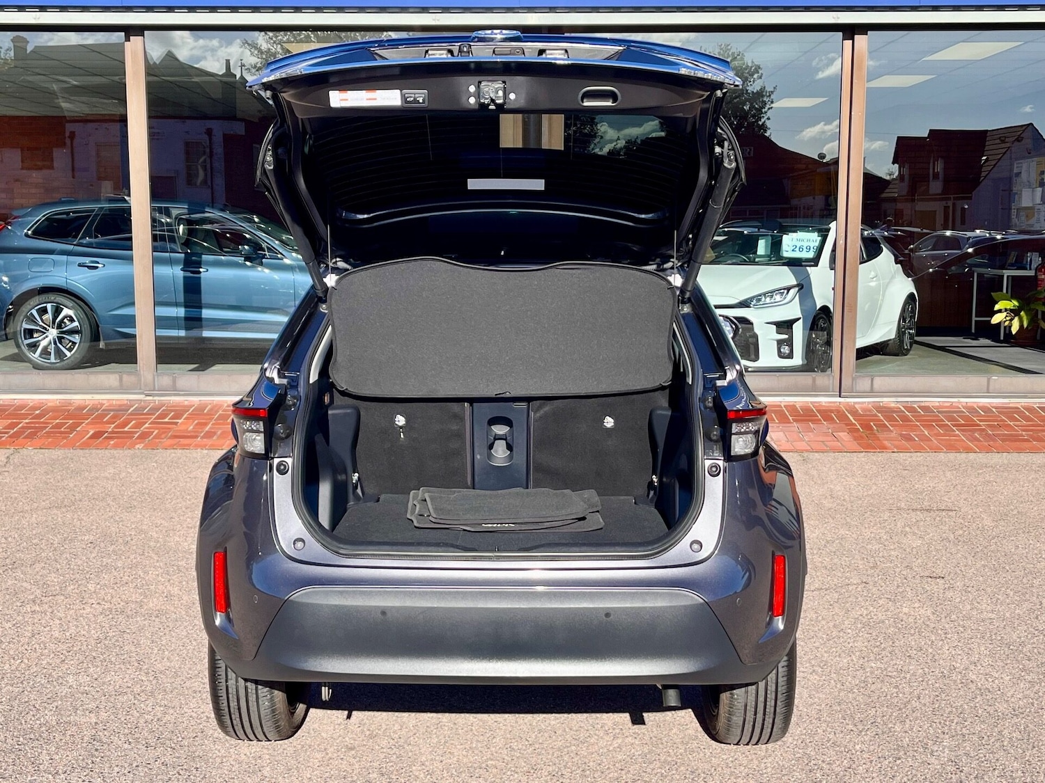 Used Toyota Yaris Cross 2022 for sale - 76352366: Photo 66