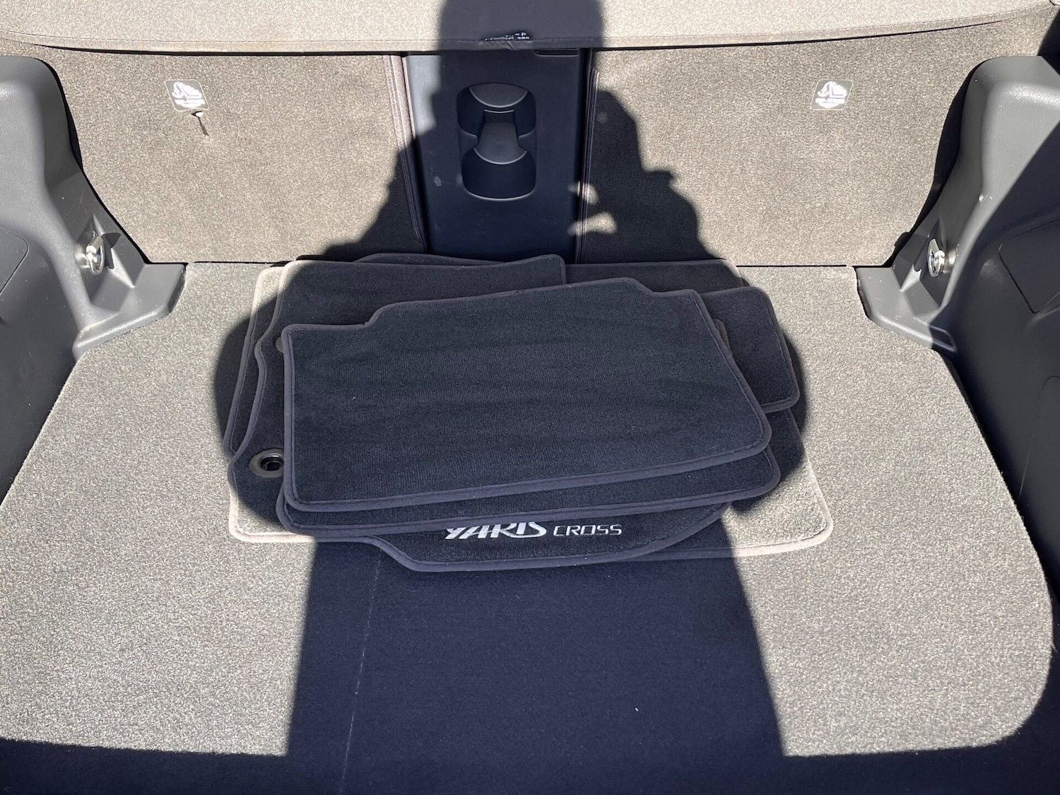 Used Toyota Yaris Cross 2022 for sale - 76352366: Photo 68