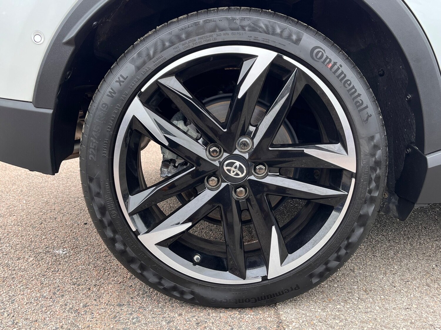 Used Toyota C-HR 2022 for sale - 76264529: Photo 15