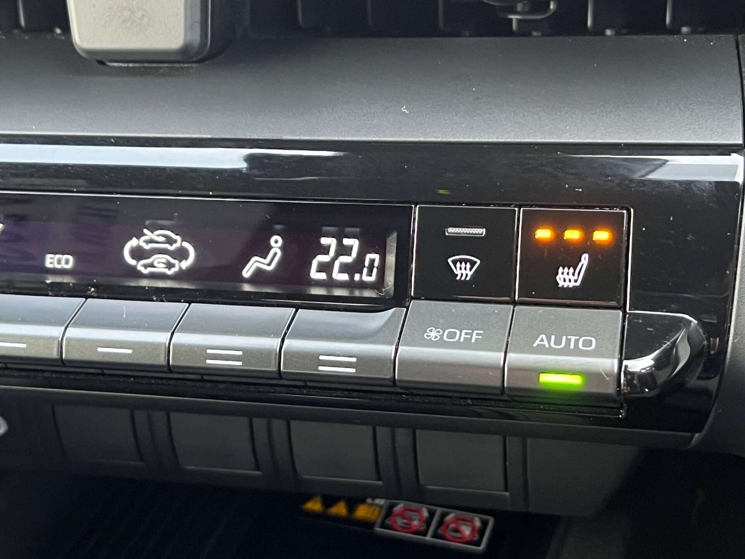 Used Toyota C-HR 2024 for sale - 76905308: Photo 45