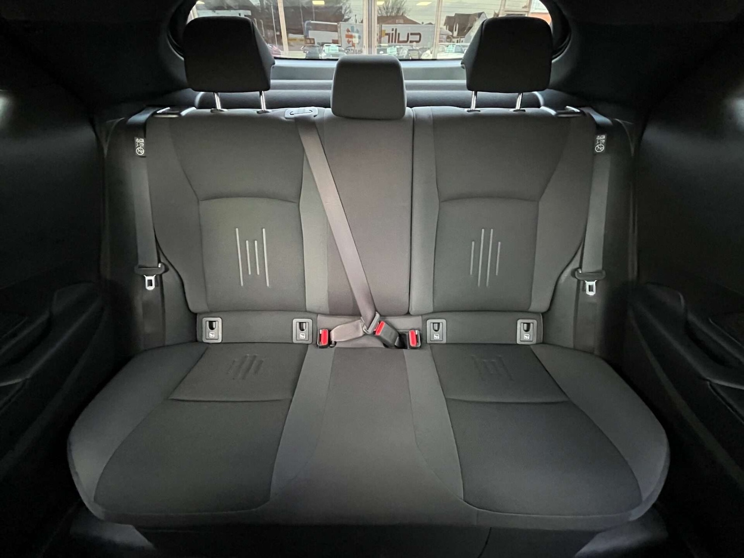 Used Toyota C-HR 2024 for sale - 76905308: Photo 59