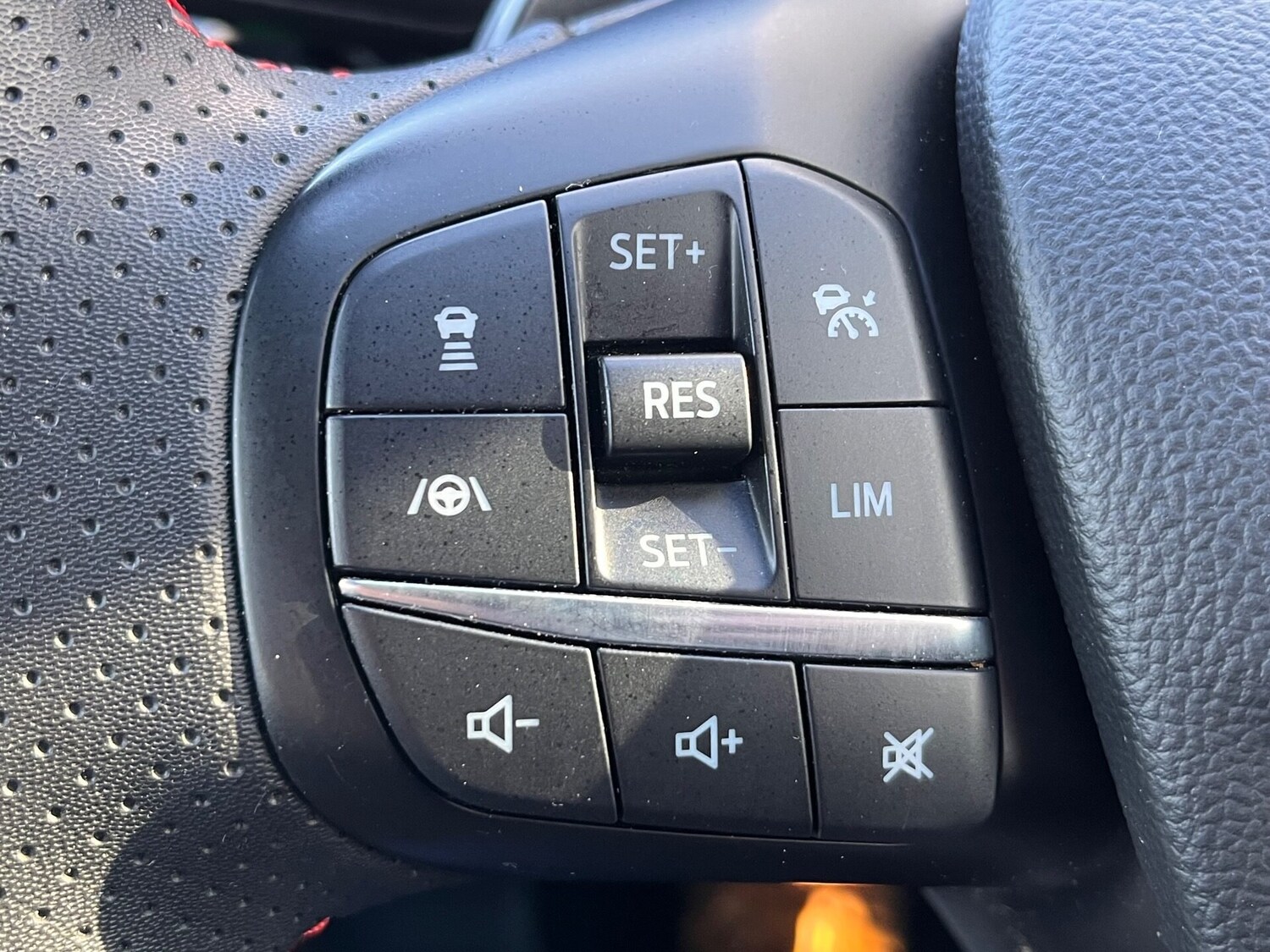 Used Ford Kuga 2022 for sale - 76352349: Photo 63