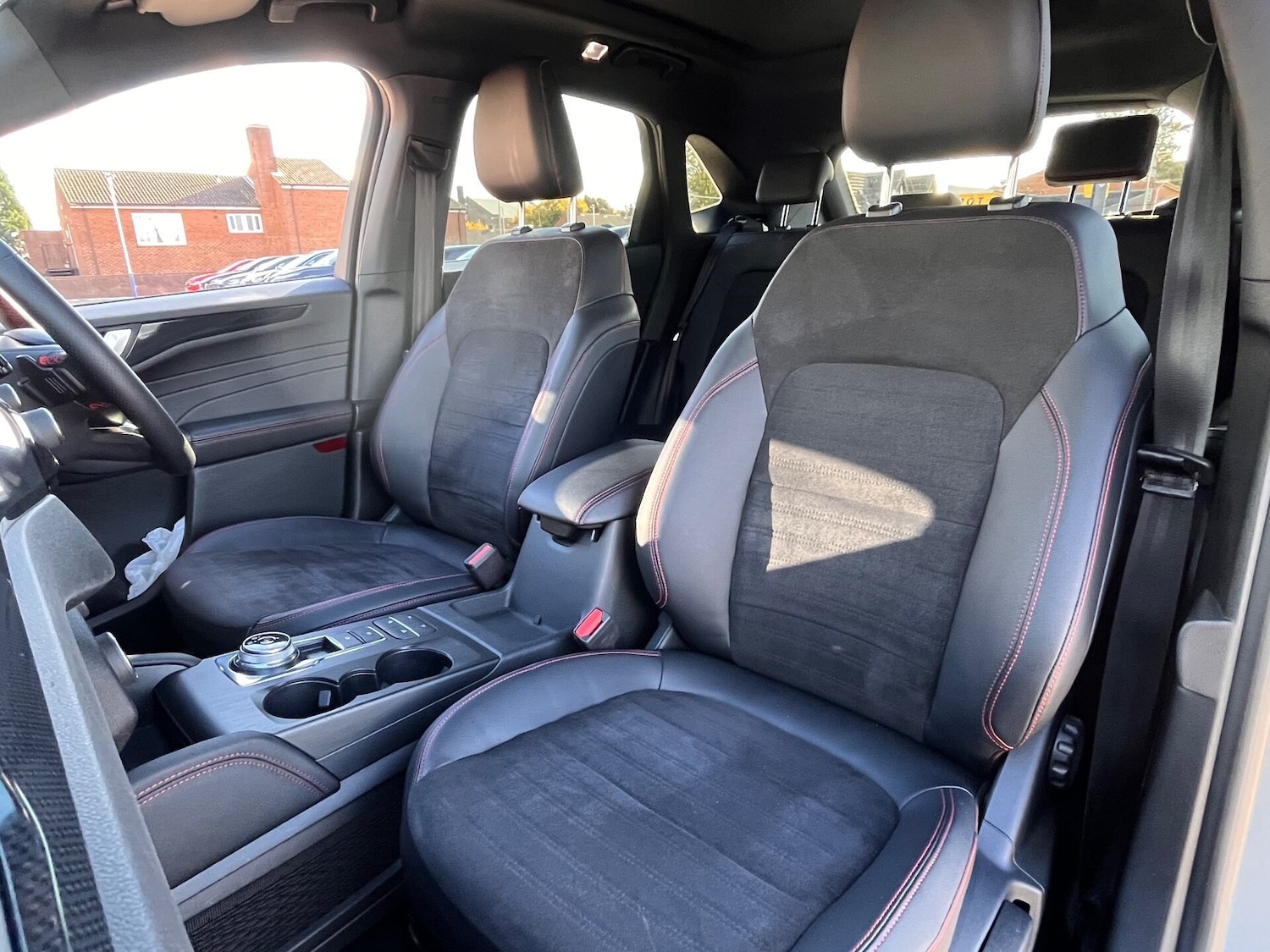 Used Ford Kuga 2022 for sale - 76352349: Photo 74