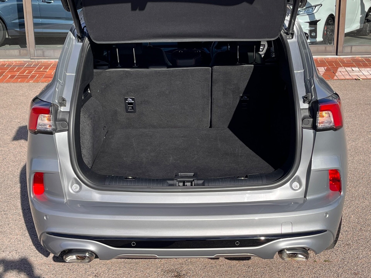 Used Ford Kuga 2022 for sale - 76352349: Photo 78