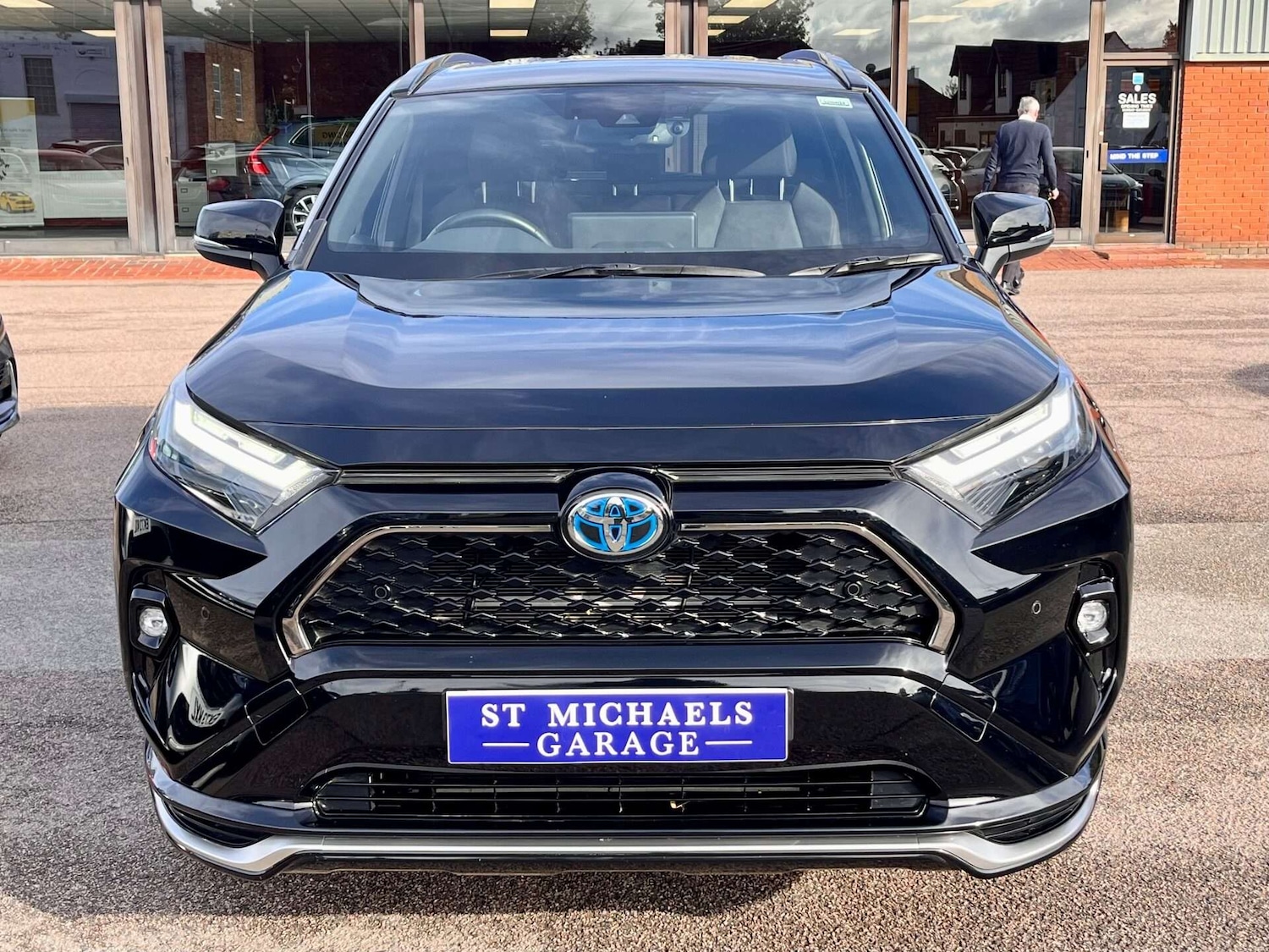 Used Toyota RAV4 2024 for sale - 76957845: Photo 5