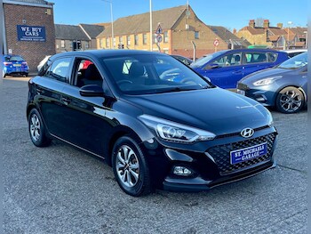 Used Hyundai i20 2019 for sale - 77086082: Photo