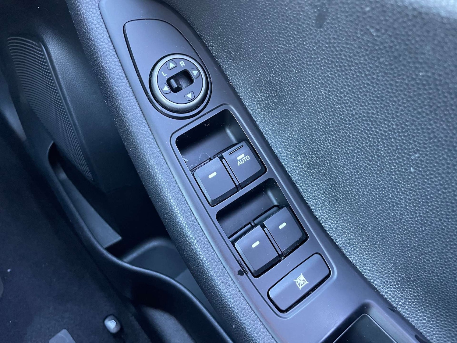 Used Hyundai i20 2019 for sale - 77086082: Photo 53