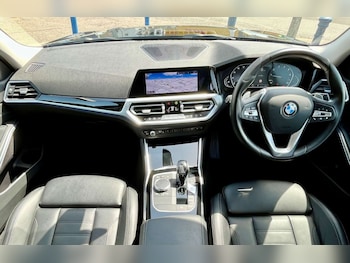 Used BMW 3 Series 2021 for sale - 78876810: Photo