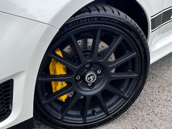 Used Abarth 695 2024 for sale - 79734664: Photo