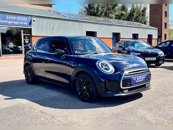 Used MINI Hatch 2022 for sale - 78211872: Photo
