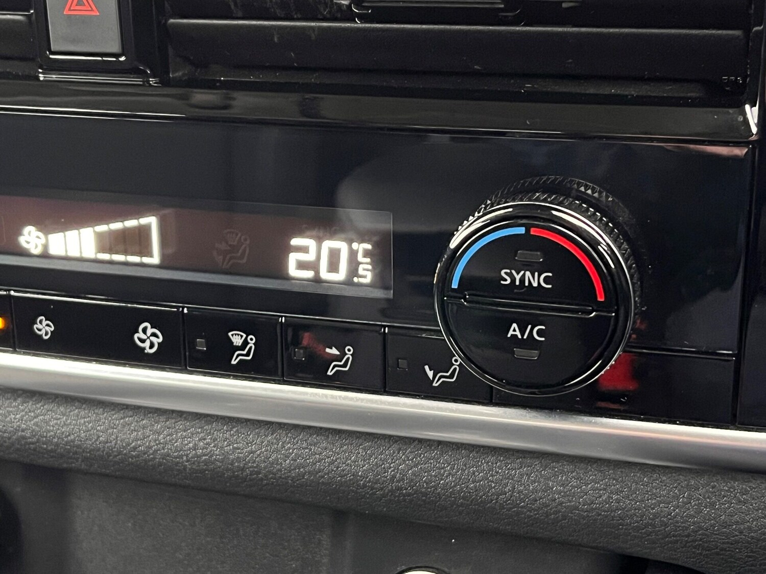 Used Nissan Qashqai 2022 for sale - 76267822: Photo 56