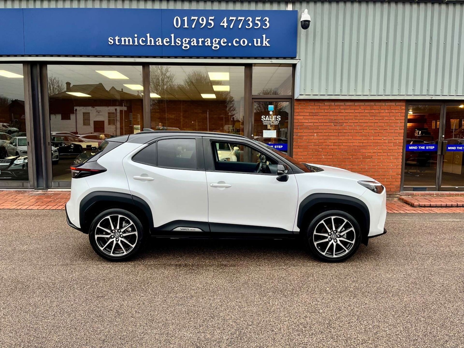 Used Toyota Yaris Cross 2023 for sale - 76905313: Photo 10