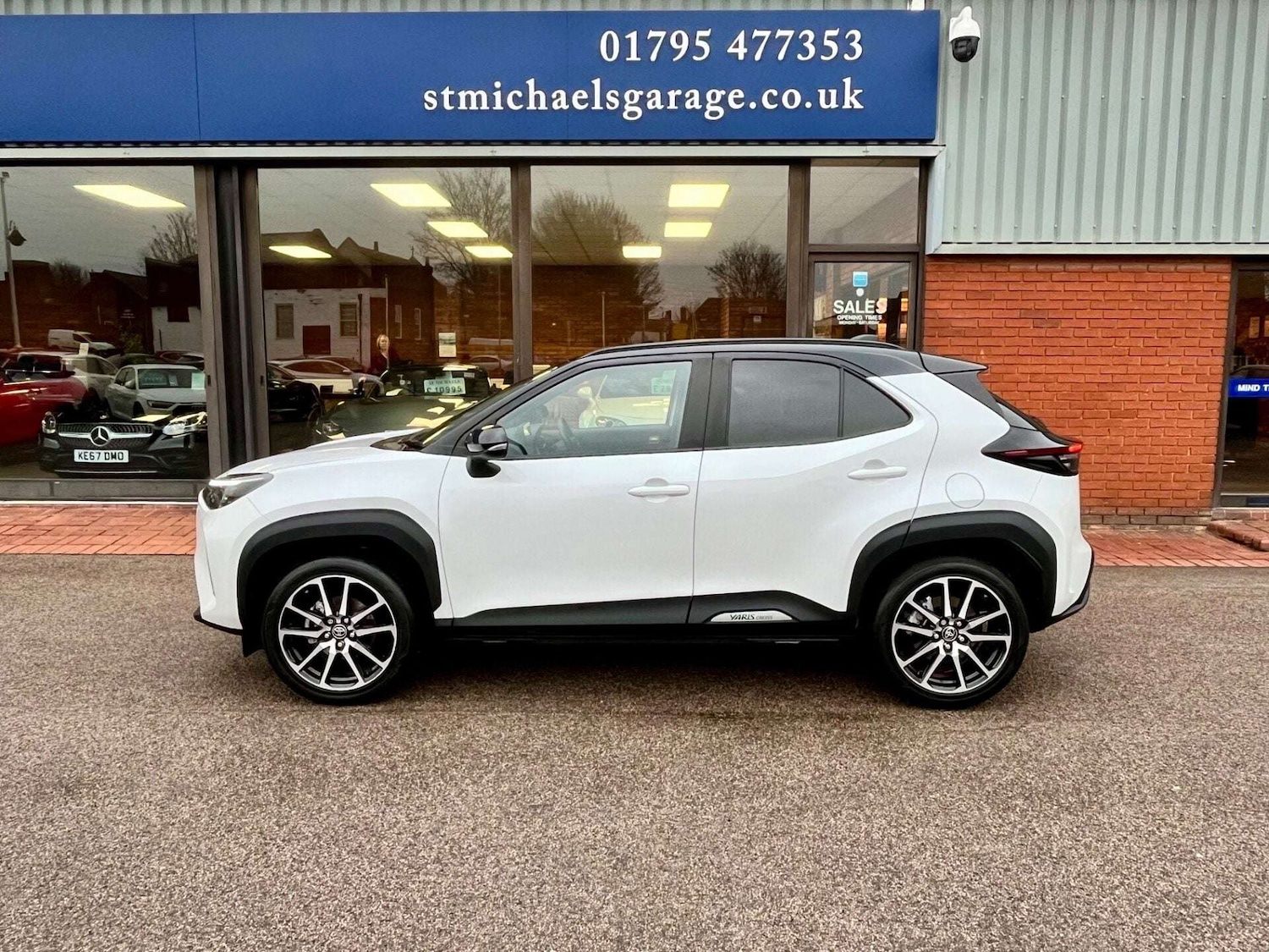 Used Toyota Yaris Cross 2023 for sale - 76905313: Photo 11