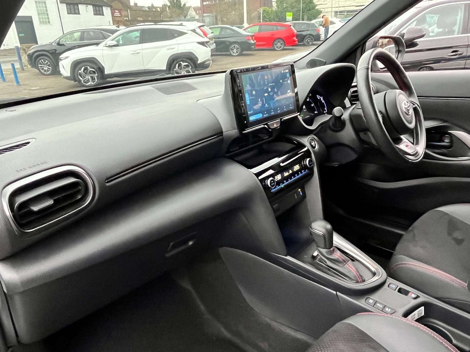 Used Toyota Yaris Cross 2023 for sale - 76905313: Photo 17