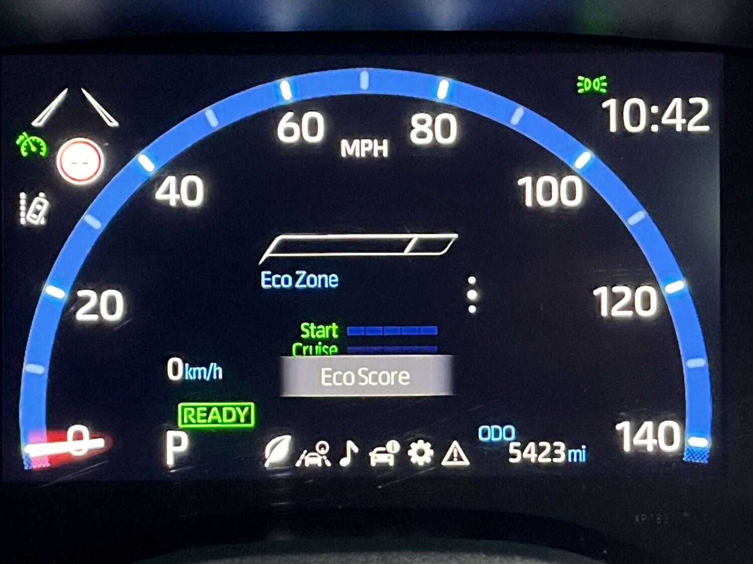 Used Toyota Yaris Cross 2023 for sale - 76905313: Photo 24