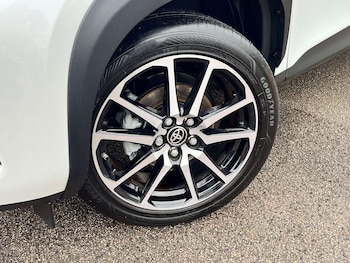 Used Toyota Yaris Cross 2023 for sale - 76905313: Photo