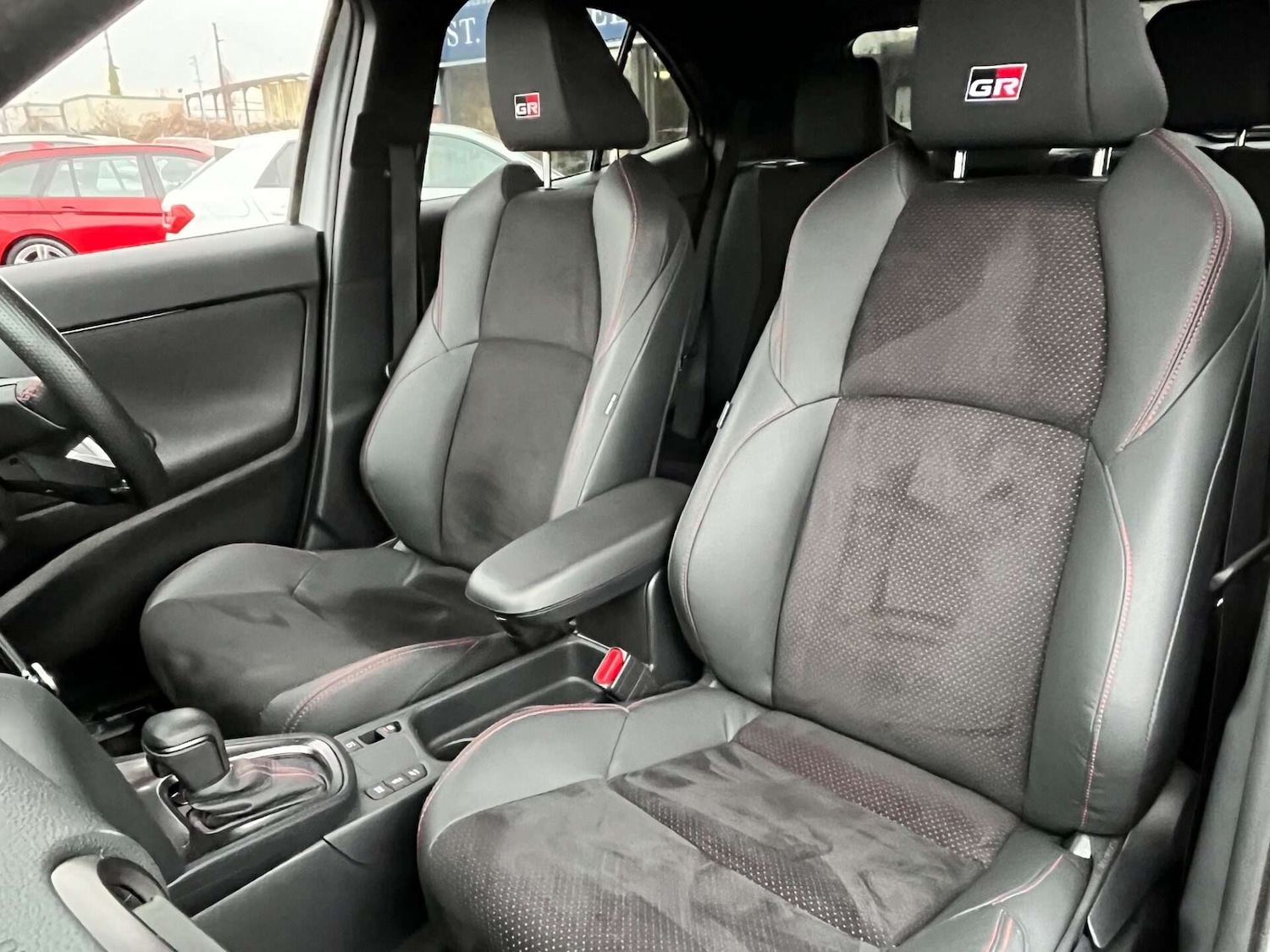 Used Toyota Yaris Cross 2023 for sale - 76905313: Photo 58