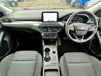 Used Ford Focus 2020 for sale - 76957766: Photo