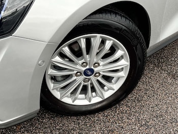 Used Ford Focus 2020 for sale - 76957766: Photo