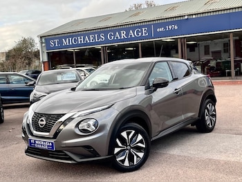 2022 - DIG-T ACENTA 5-Door