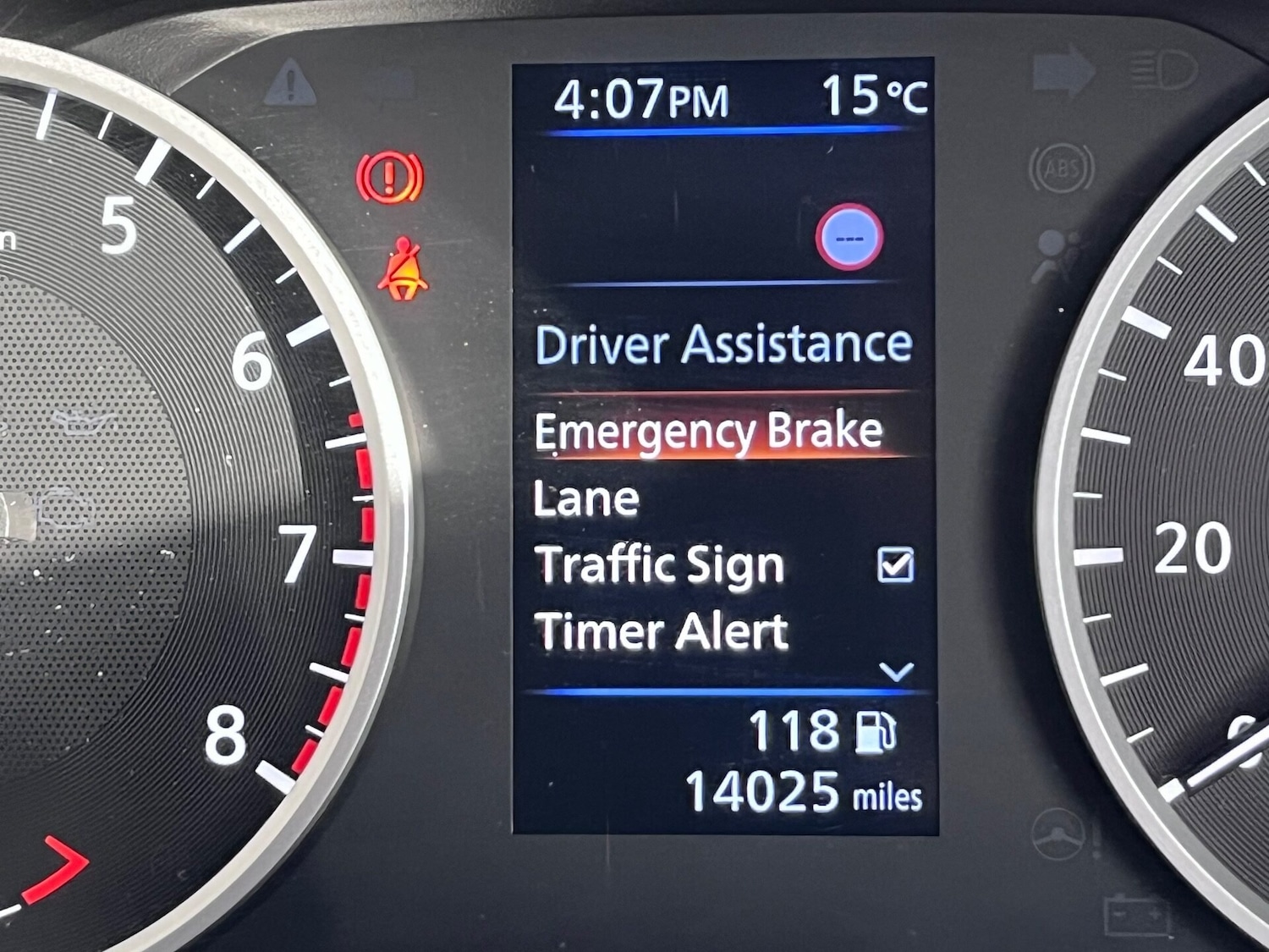 Used Nissan Juke 2022 for sale - 76413854: Photo 27