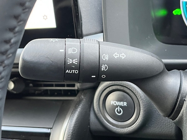 Used Toyota C-HR 2024 for sale - 74817777: Photo 53