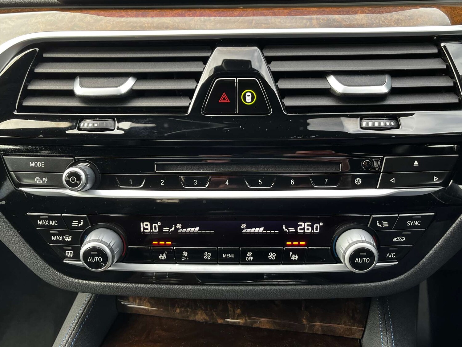 Used BMW 5 Series 2018 for sale - 77632631: Photo 57