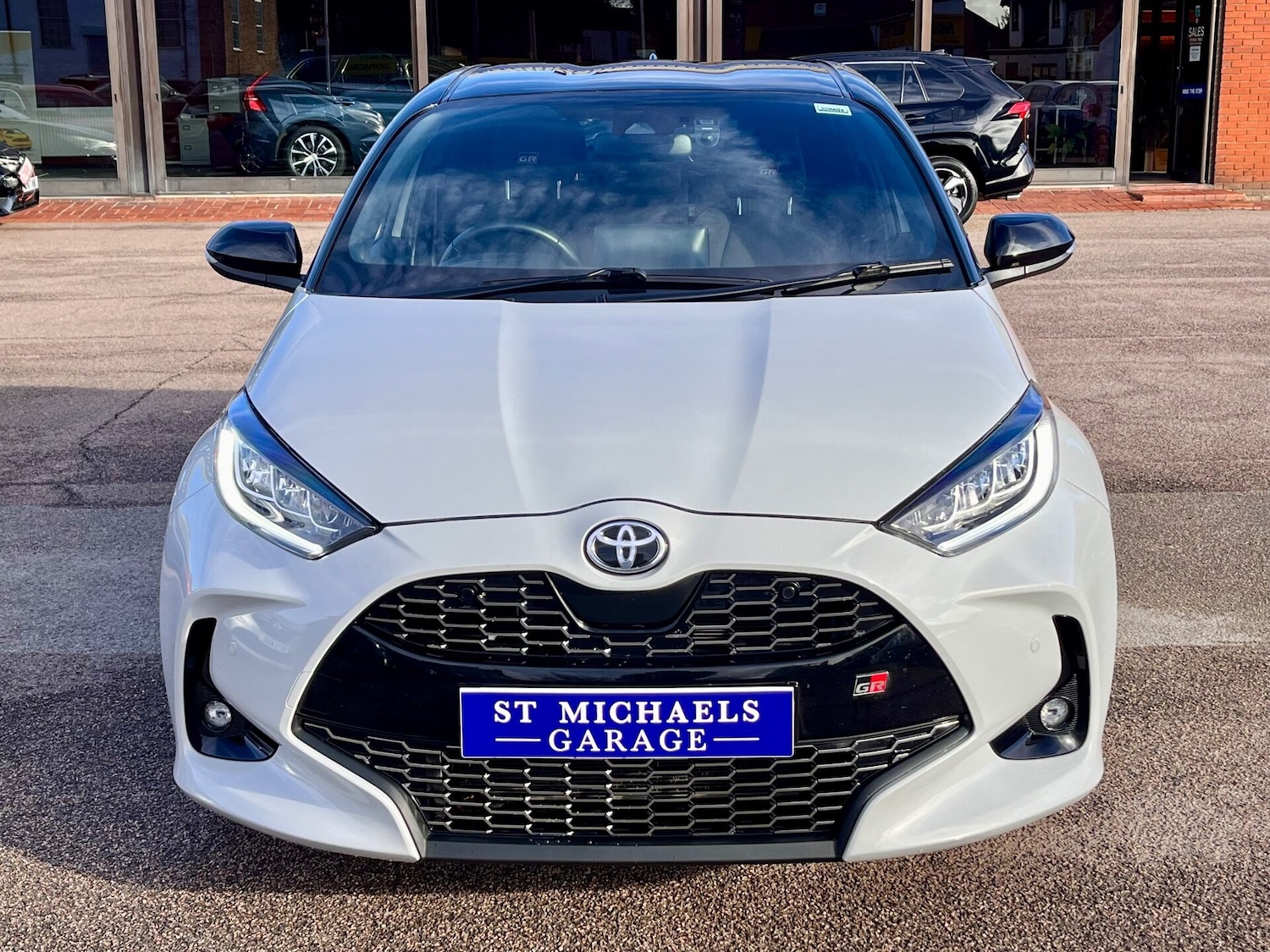 Used Toyota Yaris 2023 for sale - 76287055: Photo 5