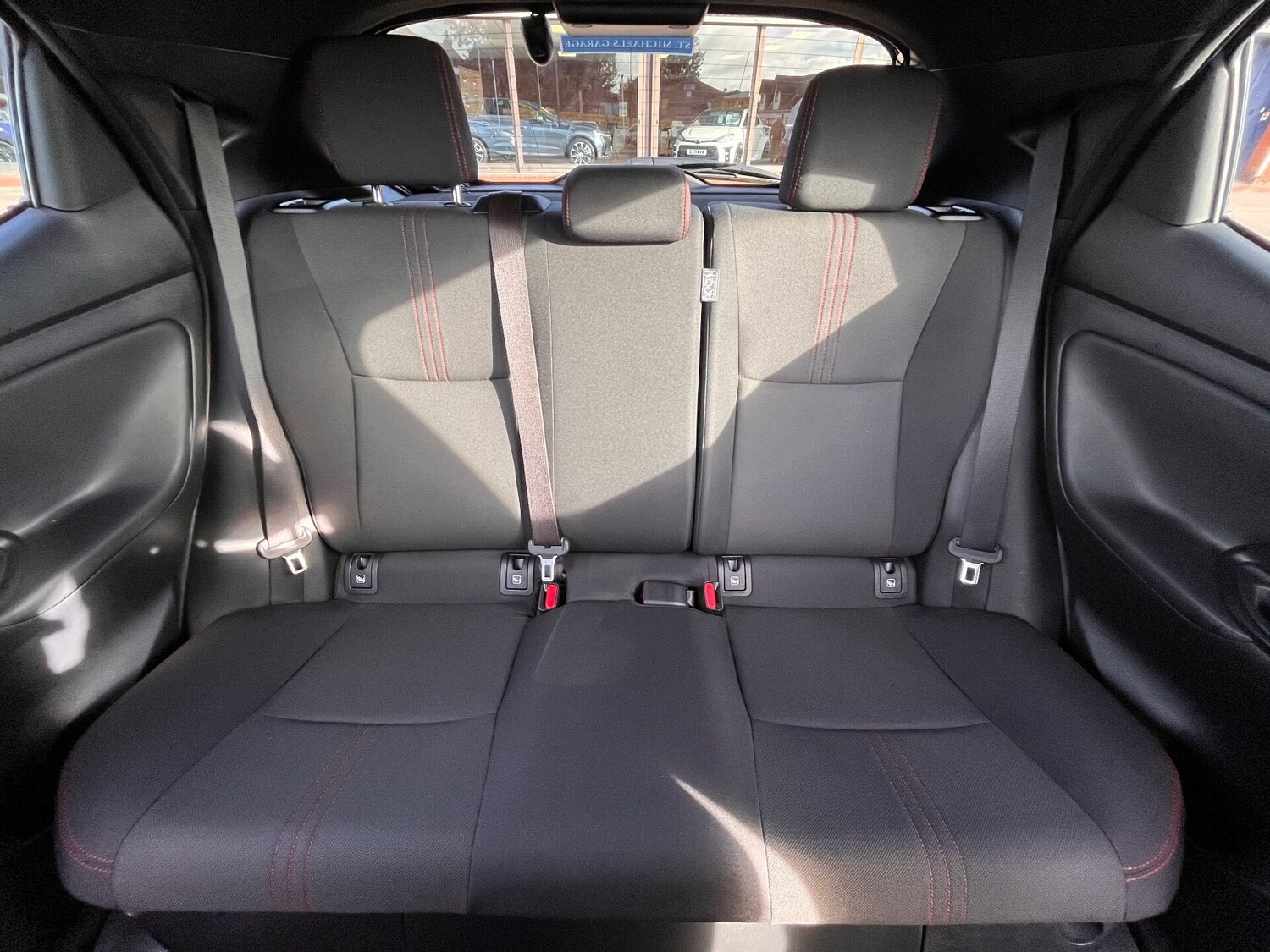 Used Toyota Yaris 2023 for sale - 76287055: Photo 68