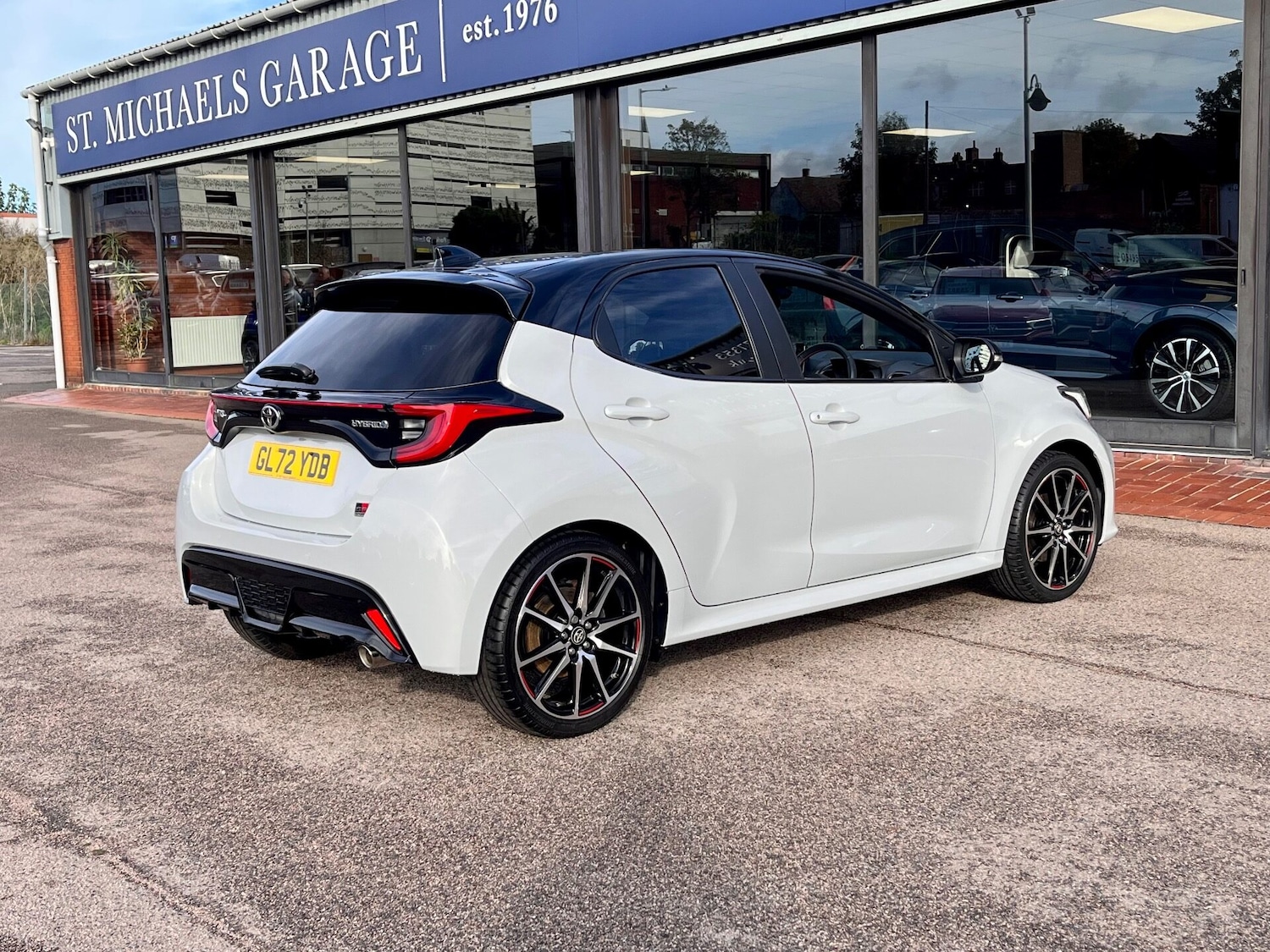 Used Toyota Yaris 2023 for sale - 76287055: Photo 8