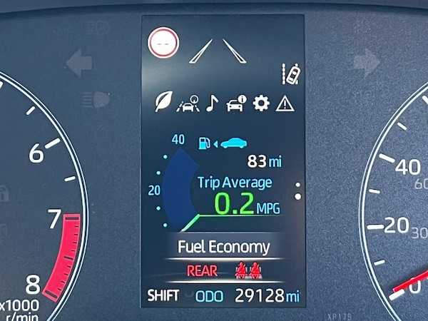 Used Toyota Yaris 2021 for sale - 75425973: Photo 24
