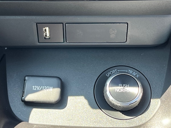 Used Toyota Yaris 2021 for sale - 75425973: Photo 47
