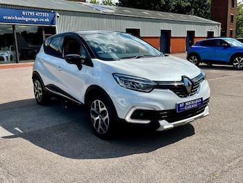 Used Renault Captur 2019 for sale - 75425453: Photo