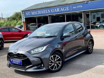 2023 (72) - DESIGN FHEV 5-Door
