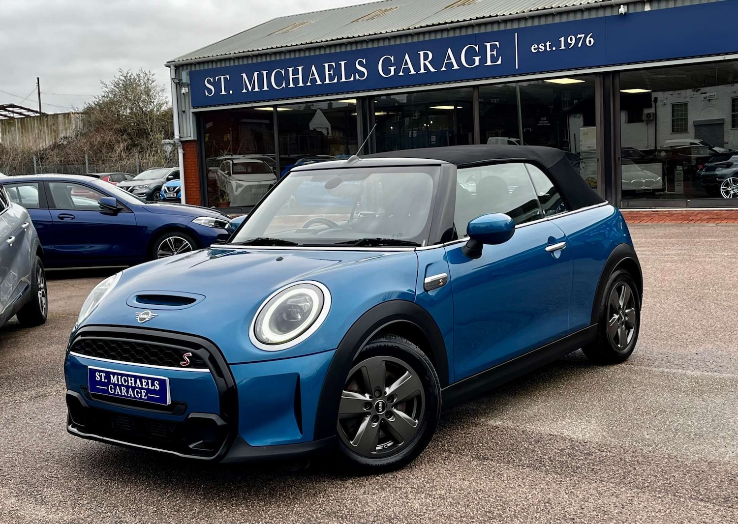 Used MINI Convertible 2022 for sale - 77297283: Photo 3