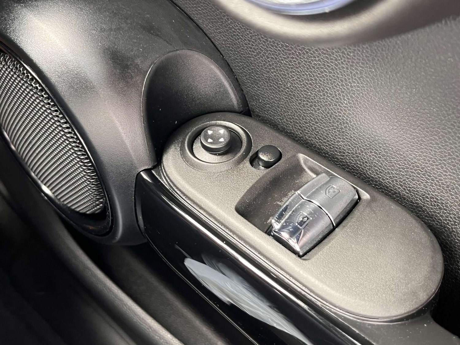 Used MINI Hatch 2022 for sale - 76957836: Photo 70