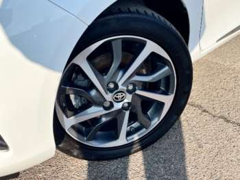 Used Toyota Yaris 2018 for sale - 74817531: Photo