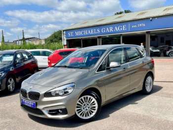 2017 (17) - 216D LUXURY ACTIVE TOURER 5-Door