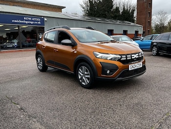 Used Dacia Sandero Stepway 2024 for sale - 76957791: Photo